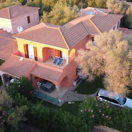 Casa Sara San Teodoro *